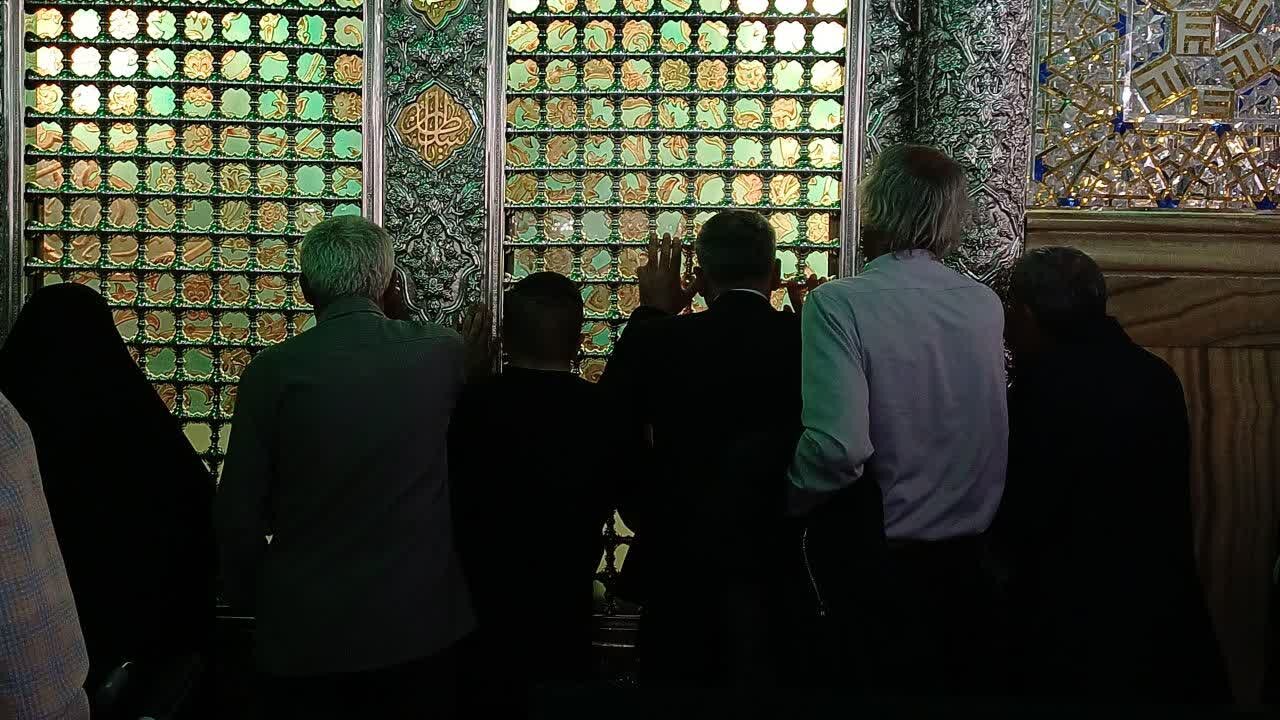 «مهر درخشان» در دشتی؛ دلهایی که نخستینبار به امام رضا سلام دادند