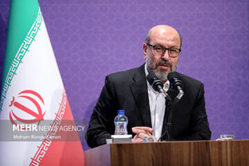 تجمیع ظرفیت‌های انسانی و مالی، رمز موفقیت در توسعه صنایع‌دستی است