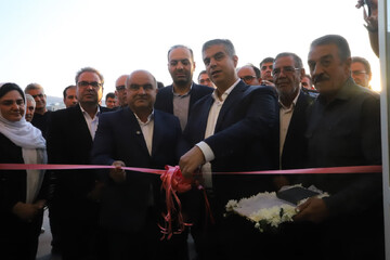 مجموعه ورزشی خیرساز در نیم‌ور محلات به بهره‌برداری رسید