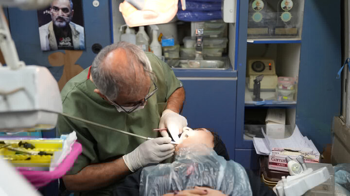 ارائه خدمات رایگان پزشکی در اردوی جهادی کمیته امداد کرمانشاه در دالاهو