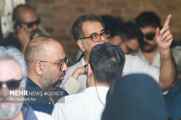 مراسم تشییع پیکر ناصر تقوایی