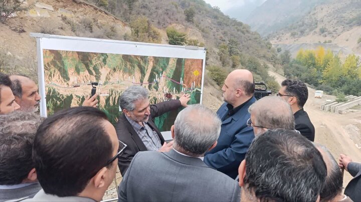 بازدید رئیسکل دادگستری مازندران از واحدهای تولیدی و صنعتی آمل بازدید رئیسکل دادگستری مازندران از واحدهای تولیدی و صنعتی آمل