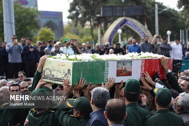 وداع با مرد میدان؛ شهید پورمهدی پس از سالها درد به یارانش پیوست وداع با مرد میدان؛ شهید پورمهدی پس از سالها درد به یارانش پیوست