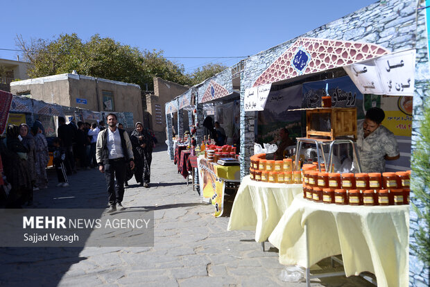 دومین جشن مهر ورکانه در همدان