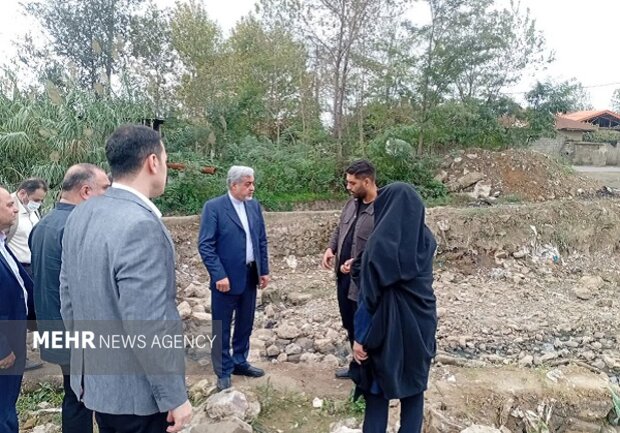 میرغضنفری: تسریع در تکمیل پروژههای نیمهتمام رشت ضرورت دارد میرغضنفری: تسریع در تکمیل پروژههای نیمهتمام رشت ضرورت دارد