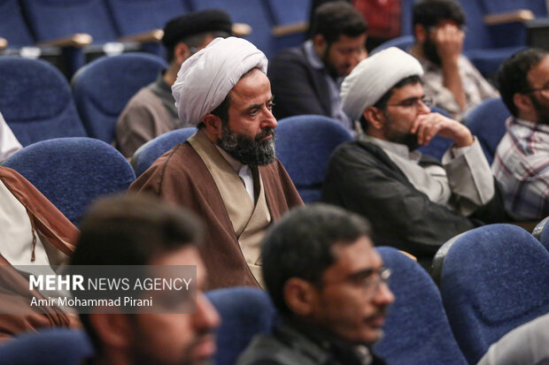 بزرگداشت علامه حسن‌زاده آملی