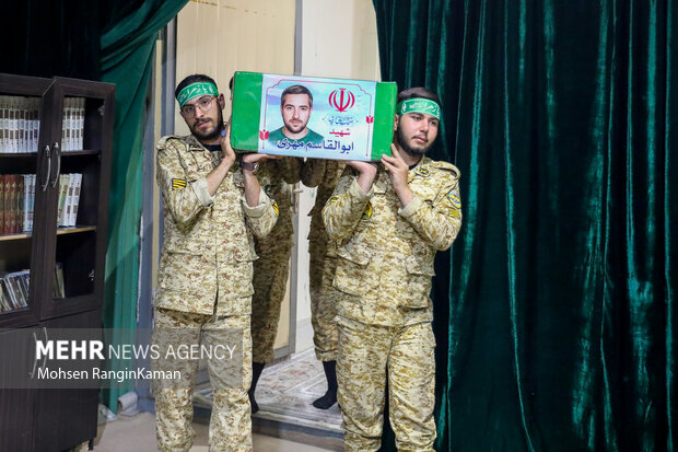 وداع با پیکر مطهر شهید اقتدار ابوالقاسم مهری در معراج شهدای تهران 3