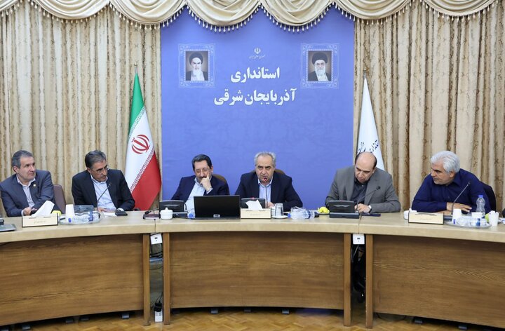 سرمست خواستار سرمایهگذاری گسترده دولت و اختیارات بیشتر برای صنایع شد سرمست خواستار سرمایهگذاری گسترده دولت و اختیارات بیشتر برای صنایع شد