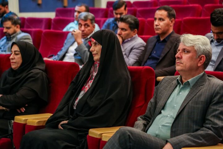 نشست توانمندسازی دبیران متوسطه اول استان کرمان برگزار شد نشست توانمندسازی دبیران متوسطه اول استان کرمان برگزار شد