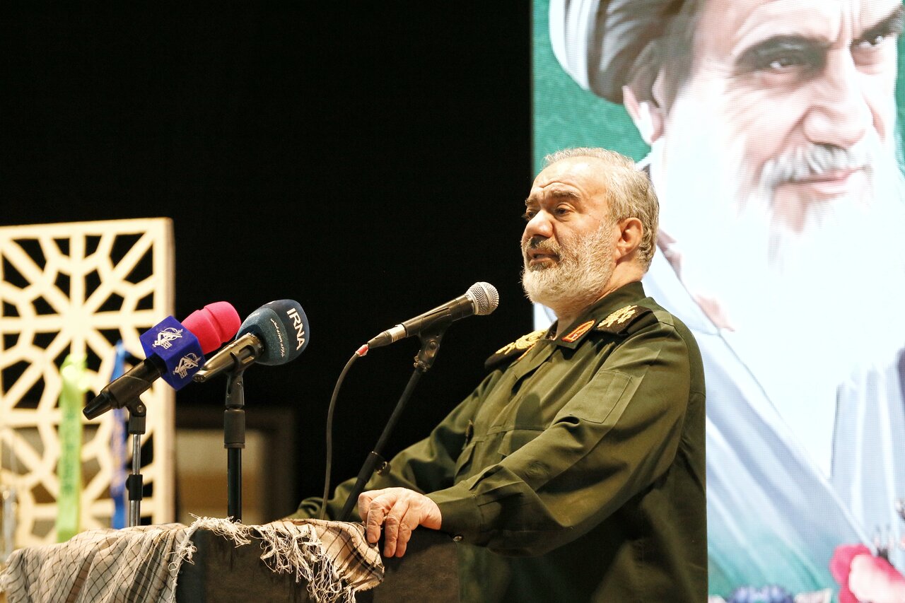 انقلاب،ملت،اسلامي،ايران،فدوي،سردار،دشمن،پاسداران،دشمنان