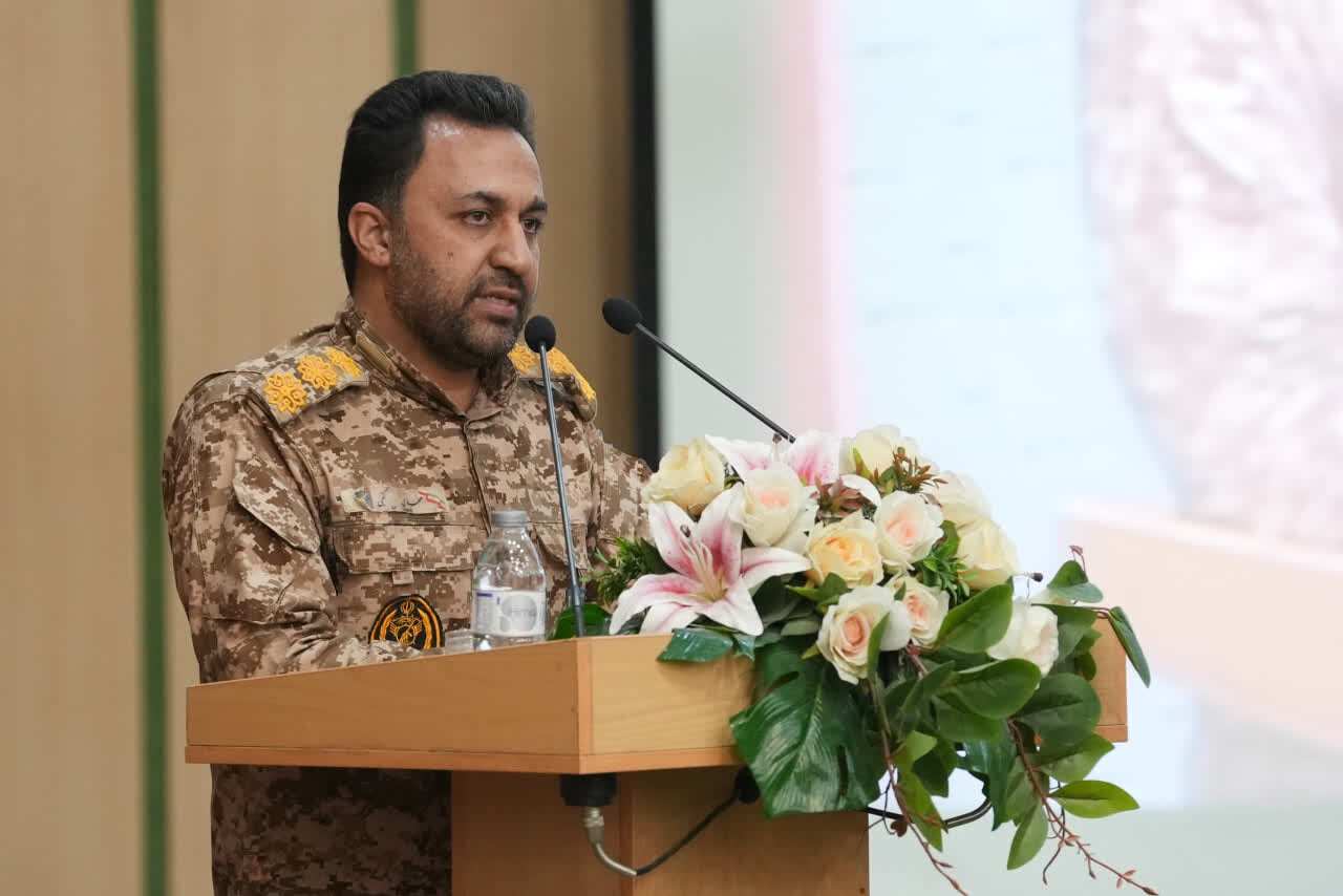 فرمانده جدید تیپ ۱۸ سپاه الغدیر یزد معرفی شد فرمانده جدید تیپ ۱۸ سپاه الغدیر یزد معرفی شد