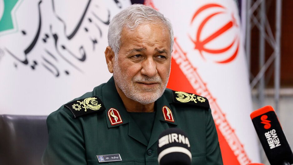 تحریم‌ها به فرصت تبدیل شد؛ تولید نیمی از بنزین کشور توسط قرارگاه خاتم