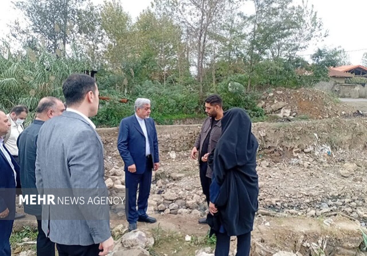 میرغضنفری: تسریع در تکمیل پروژه‌های نیمه‌تمام رشت ضرورت دارد