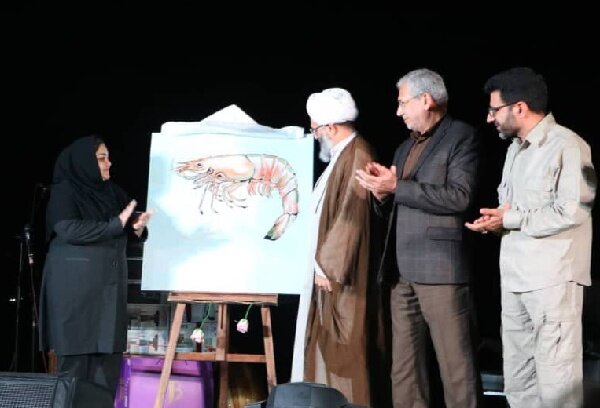 جشنواره میگو در درگهان برگزار شد جشنواره میگو در درگهان برگزار شد