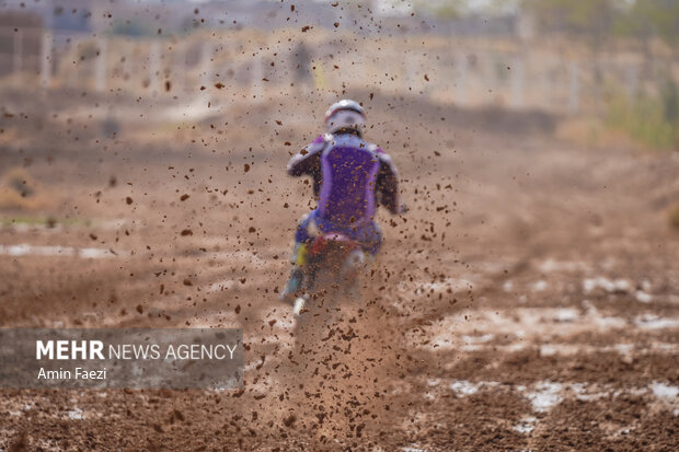 مسابقات قهرمانی موتور کراس فارس