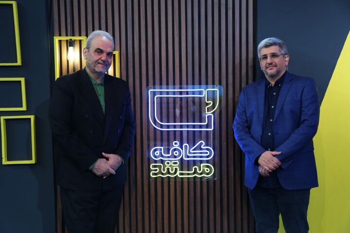 جواد خیابانی با «مسابقه قرن» به «کافه مستند» می‌آید