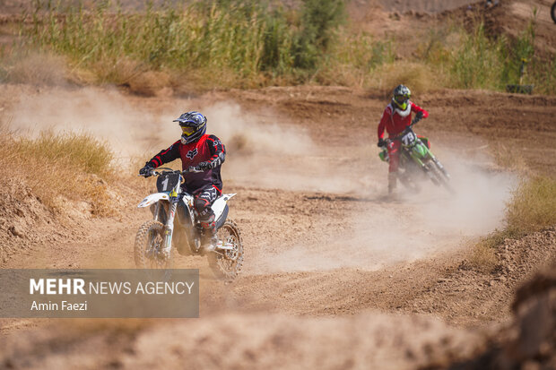 مسابقات قهرمانی موتور کراس فارس
