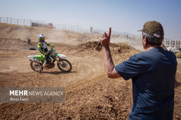 مسابقات قهرمانی موتور کراس فارس