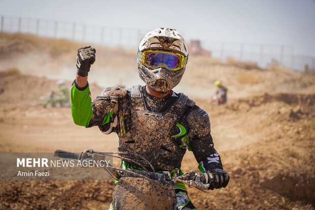 مسابقات قهرمانی موتور کراس فارس
