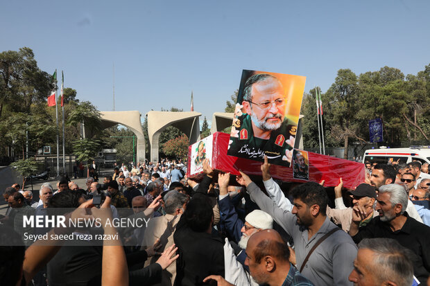 نماز جمعه تهران بیست و پنجم مهر ماه ۱۴۰۴