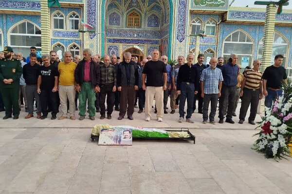 تشییع و تدفین پیکر مادر شهید یزدان احمدنژاد در بندر کیاشهر