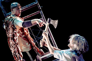 نگاهی افسانه‌ای به نقش مادر در جامعه؛ نمایش ایرانی مبتنی بر خرد است