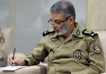 سرلشکر موسوی: حضور مردم در تشییع شهدا نشانه دلبستگی به مقام شهداست