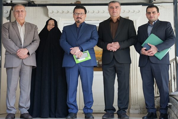 حضور معاون آموزش‌ و پرورش در موسسه سفیر