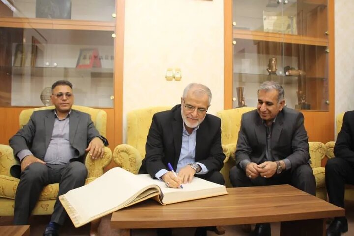 قائم‌مقام وزیر کشور به شیراز سفر کرد