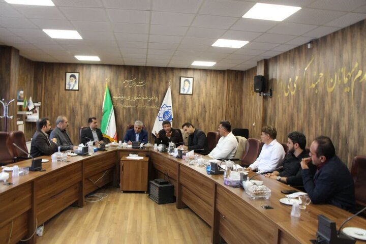 آغاز بازدید میدانی از اماکن ورزشی سنندج برای ارتقای زیرساختهای ورزشی آغاز بازدید میدانی از اماکن ورزشی سنندج برای ارتقای زیرساختهای ورزشی
