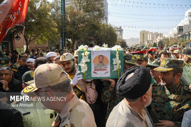 تشییع پیکر مرزبان شهید «سجاد صیامی» در مشهد