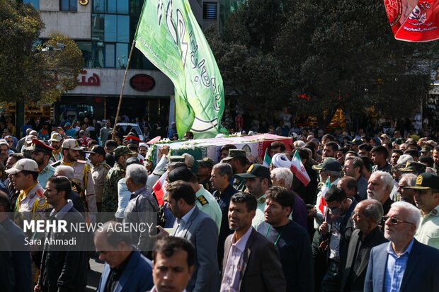 تشییع پیکر مرزبان شهید «سجاد صیامی» در مشهد