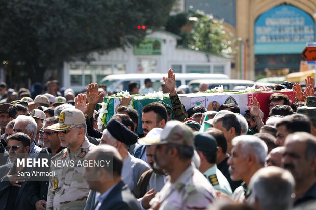 تشییع پیکر مرزبان شهید «سجاد صیامی» در مشهد