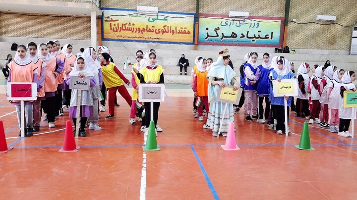 المپیاد درونمدرسهای با حضور ۱۴۰ دانشآموز در خارگ برگزار شد المپیاد درونمدرسهای با حضور ۱۴۰ دانشآموز در خارگ برگزار شد