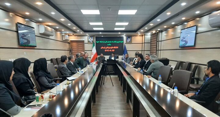 همافزایی خیرین و سازمانهای مردمنهاد در تدوین نقشه راه سلامت لرستان همافزایی خیرین و سازمانهای مردمنهاد در تدوین نقشه راه سلامت لرستان