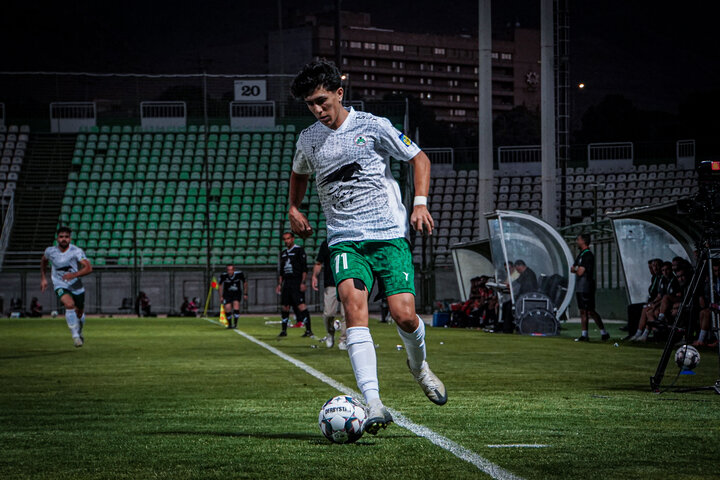 تساوی بدون گل در نیمه اول بازی ذوبآهن و ملوان