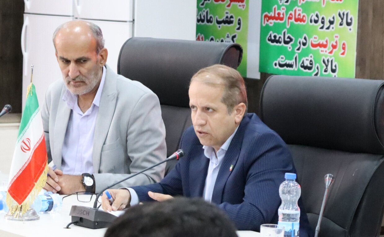 فرماندار دیّر: نسل نوجوان و جوان با قیام ۱۵ خرداد آشنا شوند