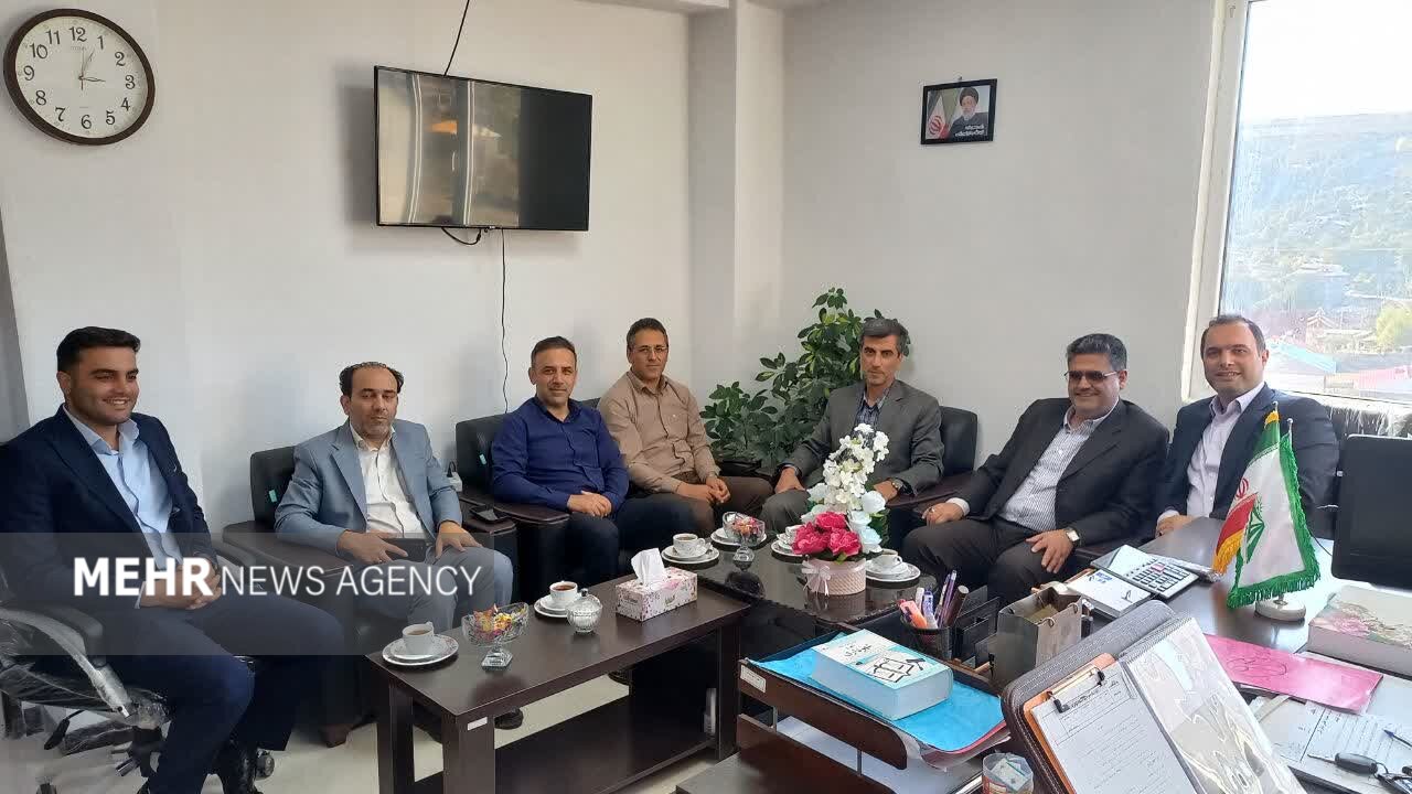 دائمی: ۶۱۱ سند مالکیت در شهر دیلمان صادر شد