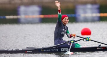 "فاطمة مجلل" تفوز بالميدالية الذهبية في بطولة آسيا للتجديف