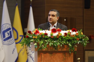 اسحاقی: مطالبات استان پیش از سفر رئیس‌جمهور آماده شود