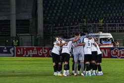 جدال ذوب‌آهن و ملوان در نیمه‌ای پرهیجان اما بی‌گل