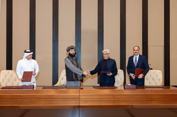 پاکستان و افغانستان در دوحه برای آتشبس فوری توافق کردند