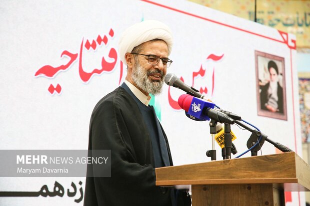 آیین افتتاحیه چهاردهمین نمایشگاه ملی کتاب دفاع مقدس در بجنورد