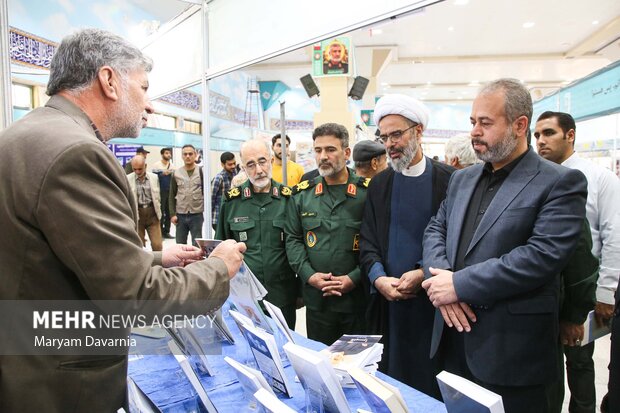 آیین افتتاحیه چهاردهمین نمایشگاه ملی کتاب دفاع مقدس در بجنورد