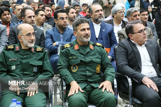 آیین افتتاحیه چهاردهمین نمایشگاه ملی کتاب دفاع مقدس در بجنورد