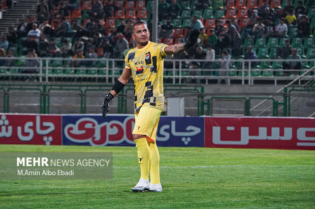 لیگ برتر فوتبال - ذوب آهن و فولاد