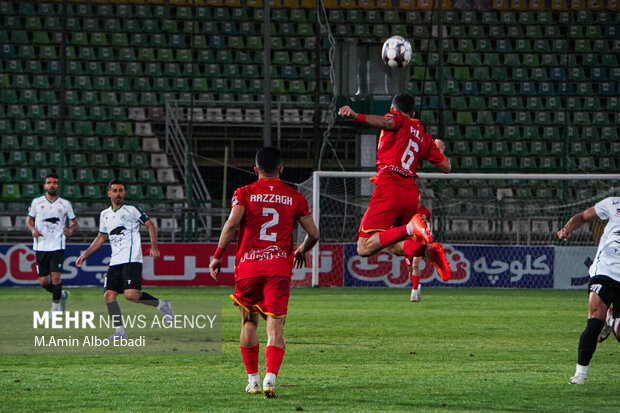 لیگ برتر فوتبال - ذوب آهن و فولاد