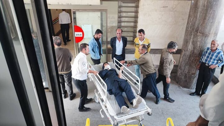 تصادف اتوبوس دانشآموزان با خودروی سواری در ارومیه؛ ۱۰ نفر مصدوم شدند تصادف اتوبوس دانشآموزان با خودروی سواری در ارومیه؛ ۱۰ نفر مصدوم شدند