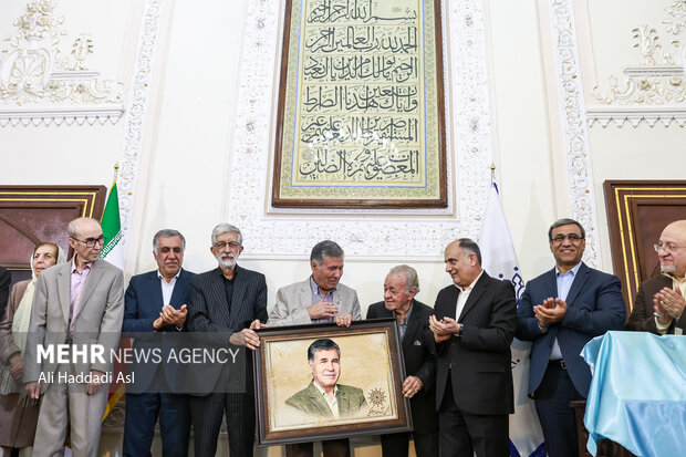 آئین نکوداشت دکتر محمد جعفر یاحقی 24