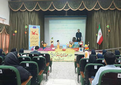 نمایشگاه کتاب‌های حسی و لمسی در رودسر افتتاح شد